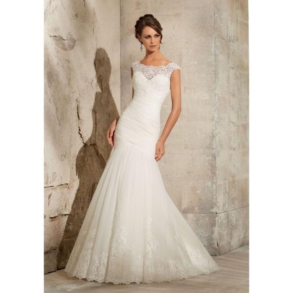 New Sexy BUM Mermaid Mori Lee Wedding Dress, Size 12. Reg $1999 SO FLATTERING! - Picture 15 of 16